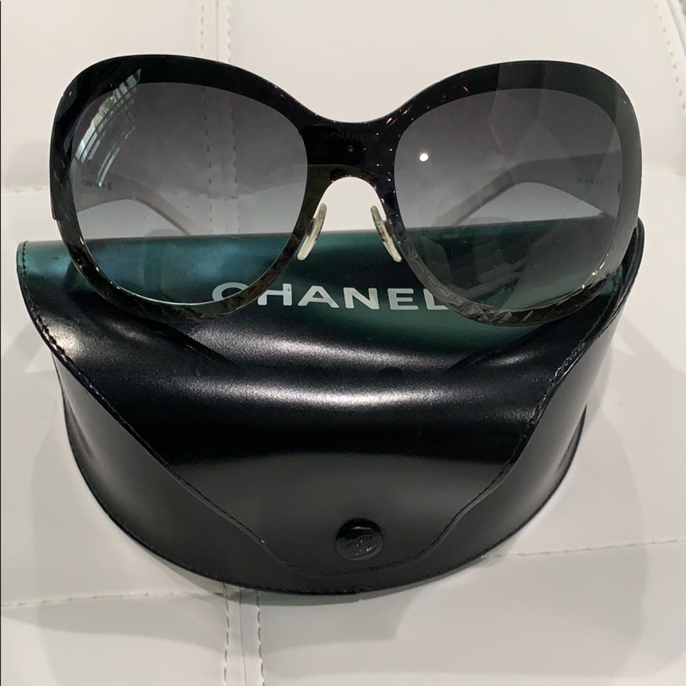 Chanel sunglasses